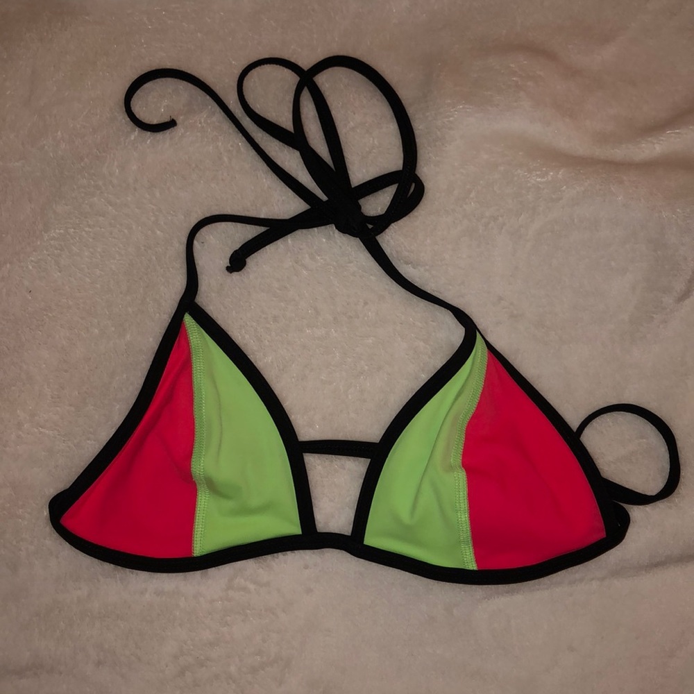 Victoria’s Secret Bikini Triangle Top